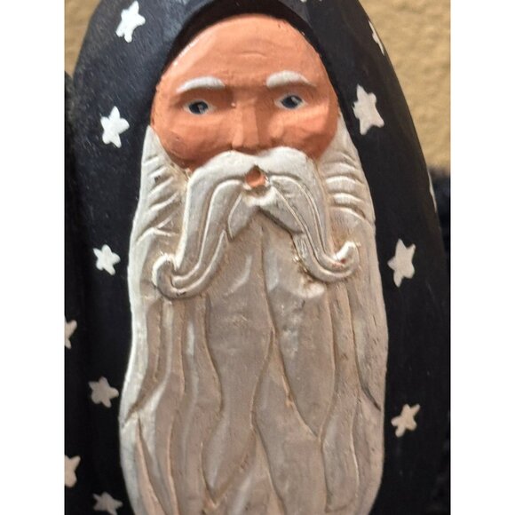 Hand-Carved Wooden Santa Figurines With Starry Black Cloaks & Long White Beards - Picture 2 of 9
